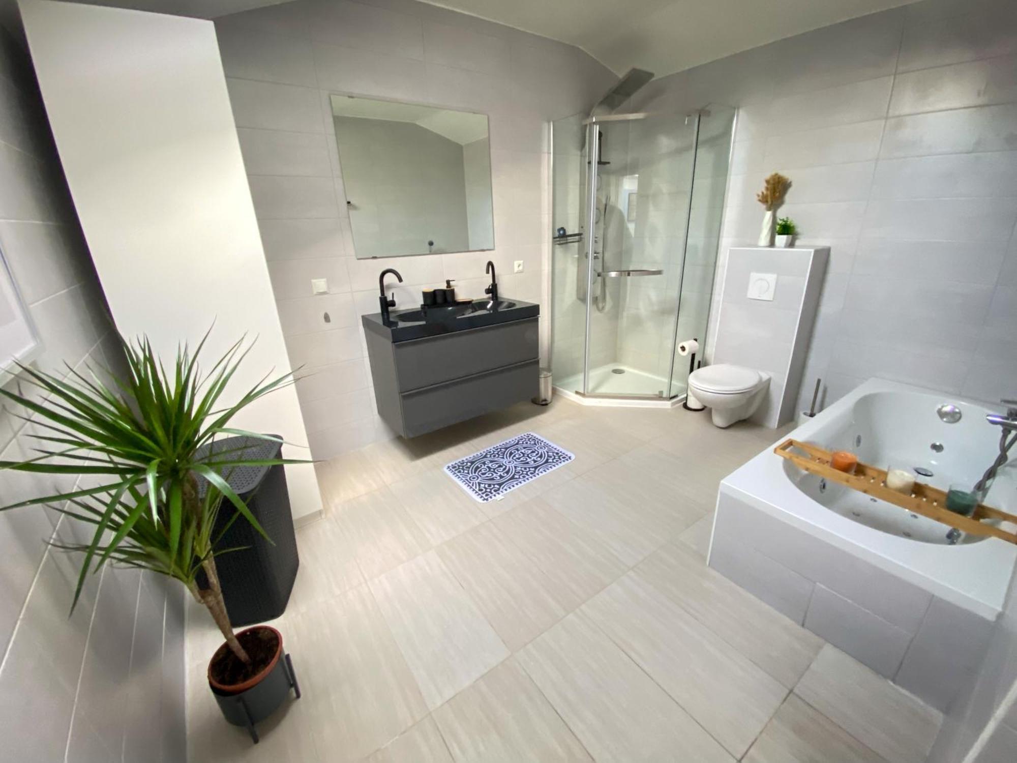 Design Immo Ferienwohnung Rhein-Main Rodgau Esterno foto